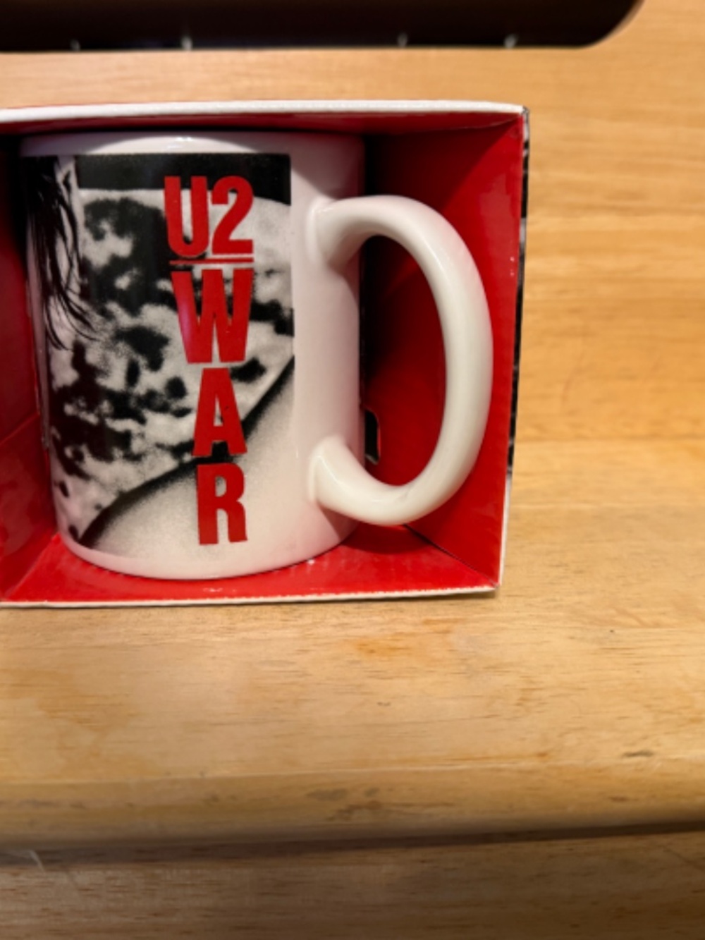 U2 WAR COFFEE CUP MUG New in Box